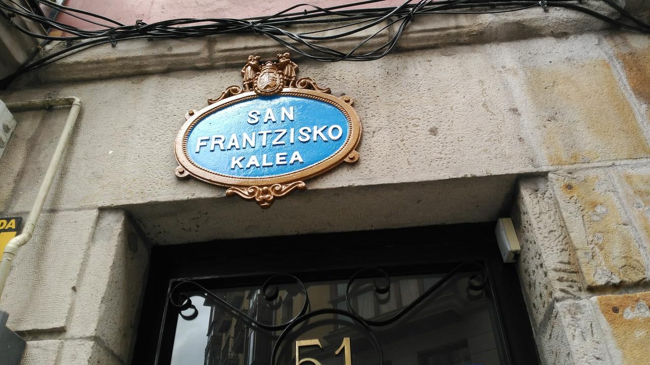 Egunon Bilbao Hostel Zewnętrze zdjęcie