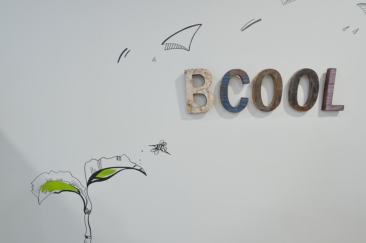 Egunon Bilbao Hostel Zewnętrze zdjęcie